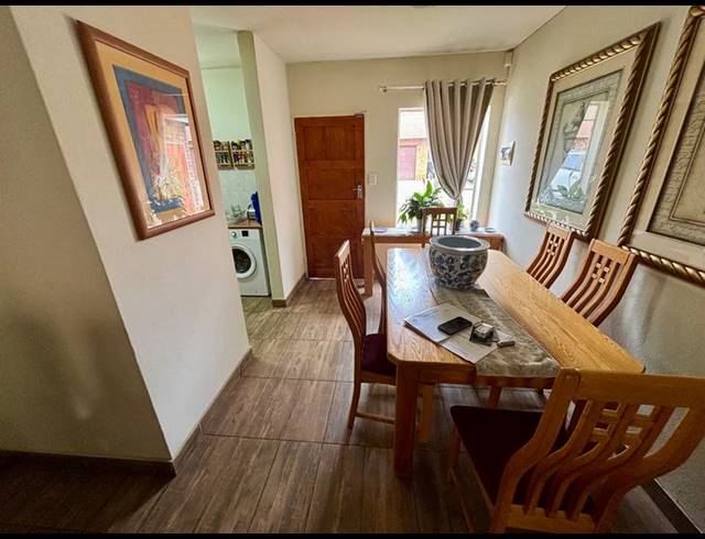 2 BEDROOM TOWNHOUSE FOR SALE IN ANNLIN